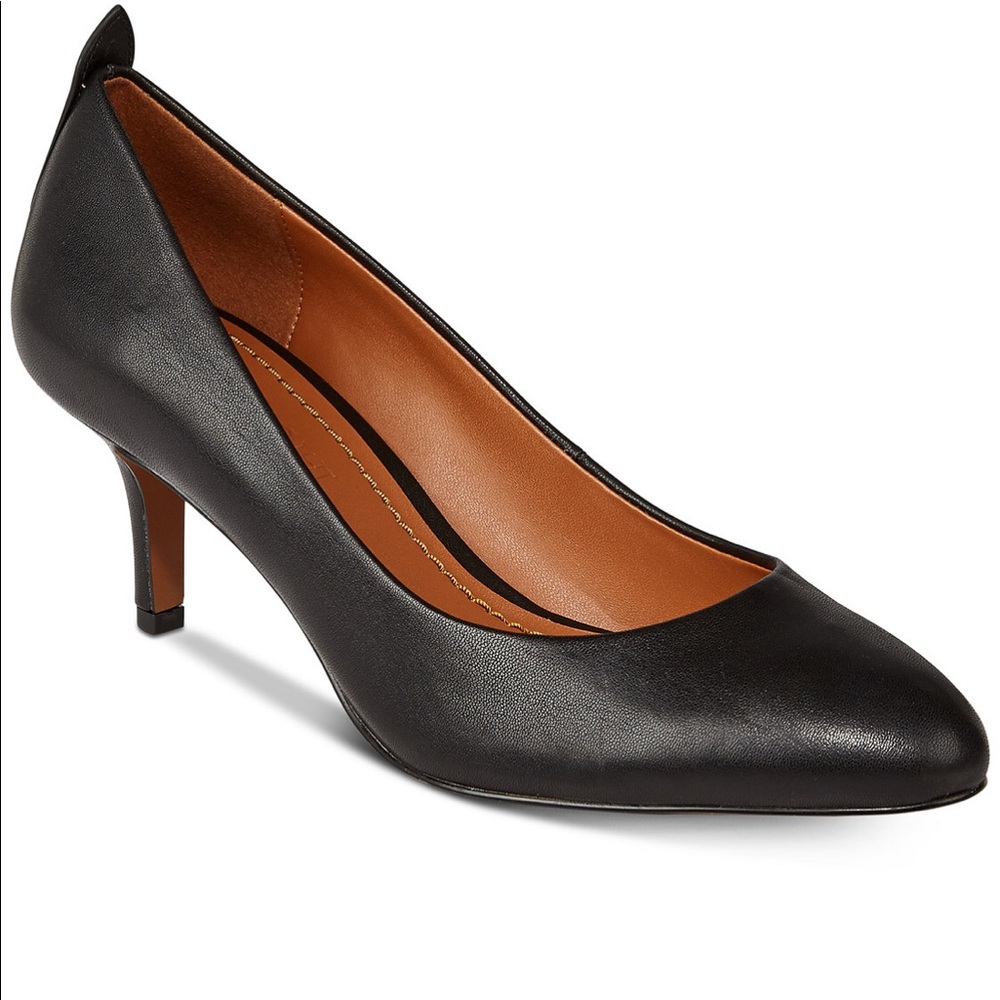 COACH YONA PUMP
